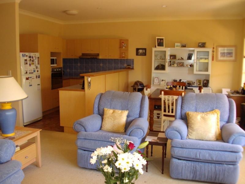 40 Lakeside Crescent, Currimundi QLD 4551