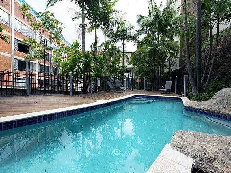 14 MACQUARIE STREET, Teneriffe QLD 4005