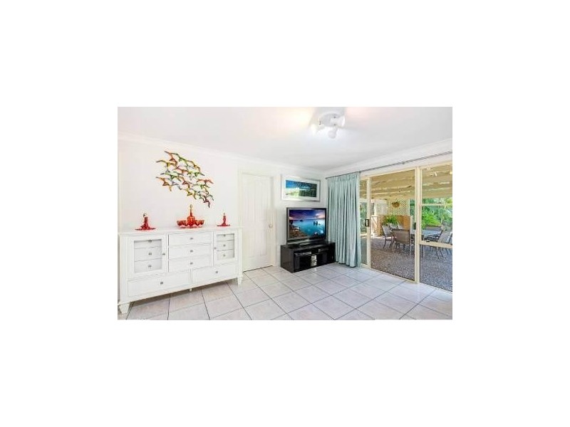66 King Street, Urangan QLD 4655