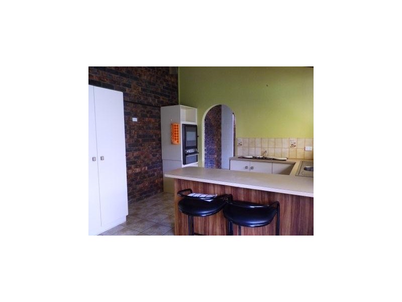 52 Crawford Drive, Dundowran QLD 4655