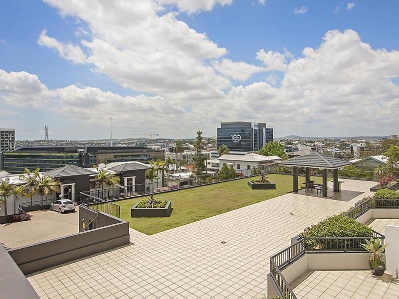 7 Boyd St, Bowen Hills QLD 4006