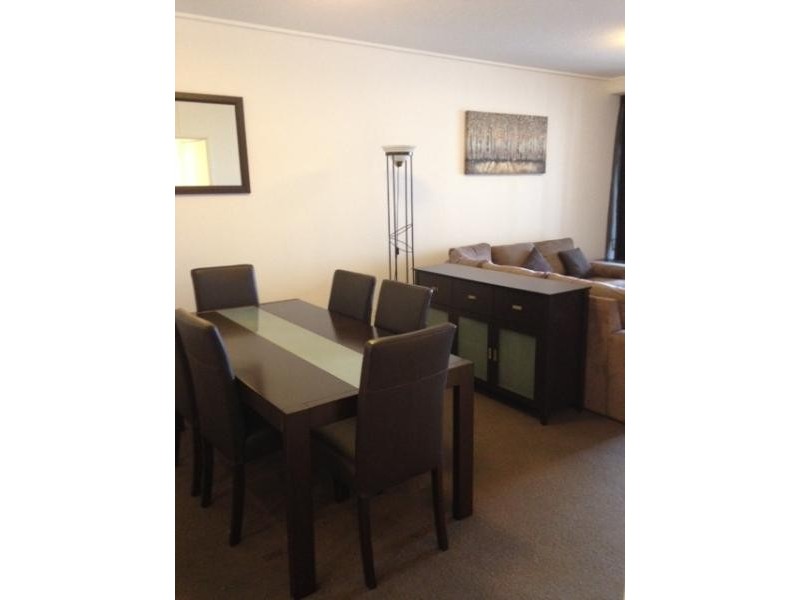 30 Macrossan Street, Brisbane QLD 4000