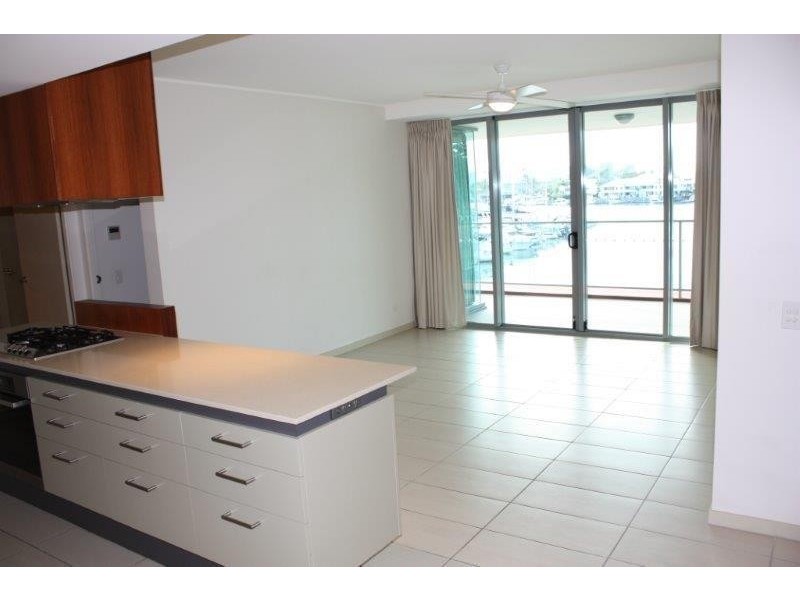 2305/6 Mariners Drive, Townsville City QLD 4810