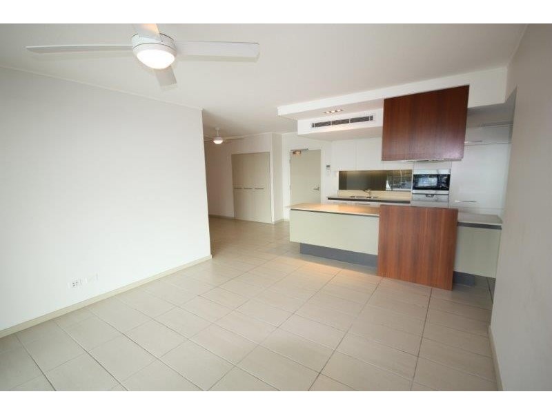 2305/6 Mariners Drive, Townsville City QLD 4810