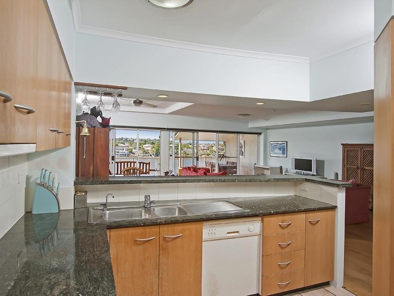 135 Macquarie Street, Teneriffe QLD 4005