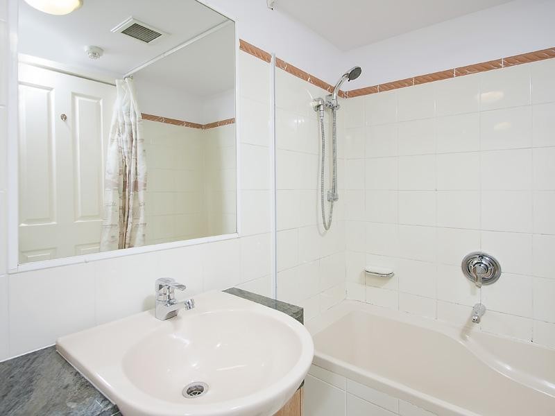 135 Macquarie Street, Teneriffe QLD 4005