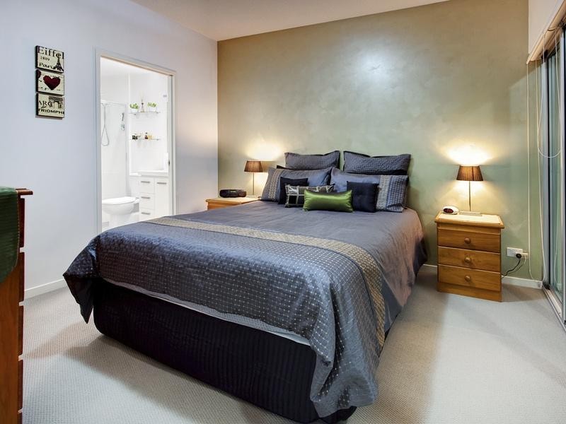28 Ferry Rd, West End QLD 4101