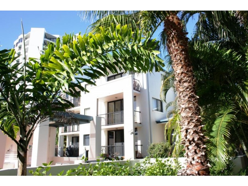 1 / 38 Labrador Street, Labrador QLD 4215