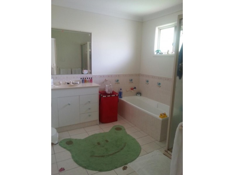 Ashmore QLD 4214