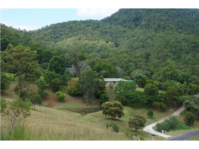 15 Glen Circuit, Clagiraba QLD 4211