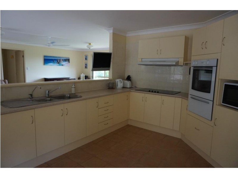 15 Glen Circuit, Clagiraba QLD 4211