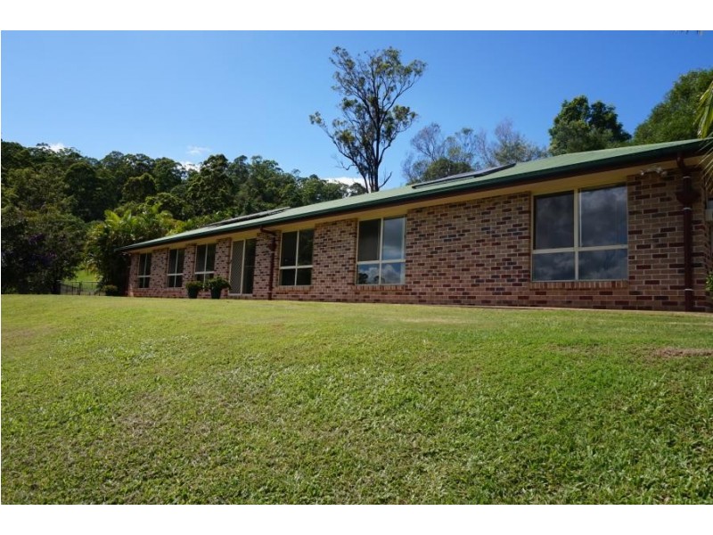 15 Glen Circuit, Clagiraba QLD 4211