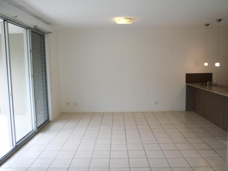 16 Wren, Bowen Hills QLD 4006