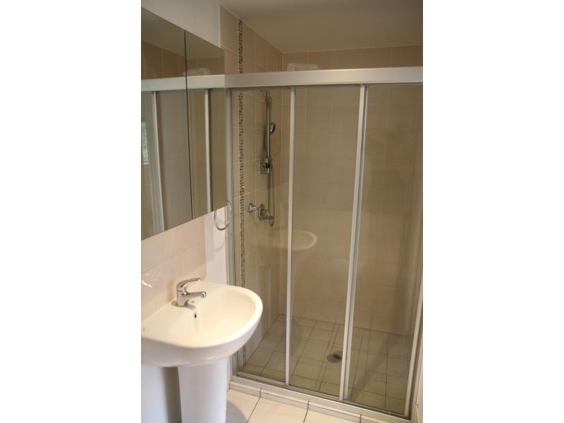 16 Wren, Bowen Hills QLD 4006