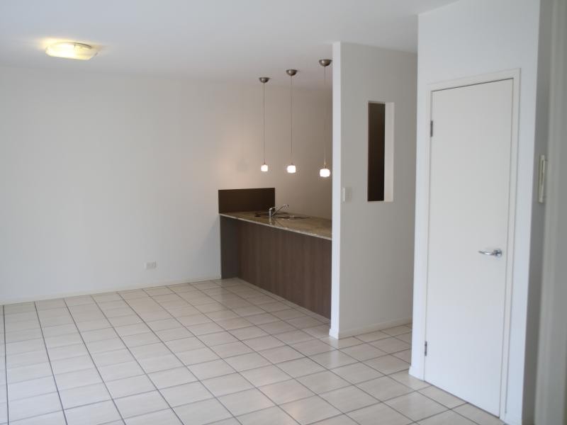 16 Wren, Bowen Hills QLD 4006