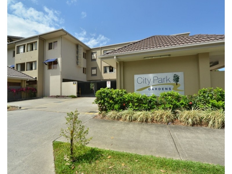 105/22 Ward Street, Mooroobool QLD 4870