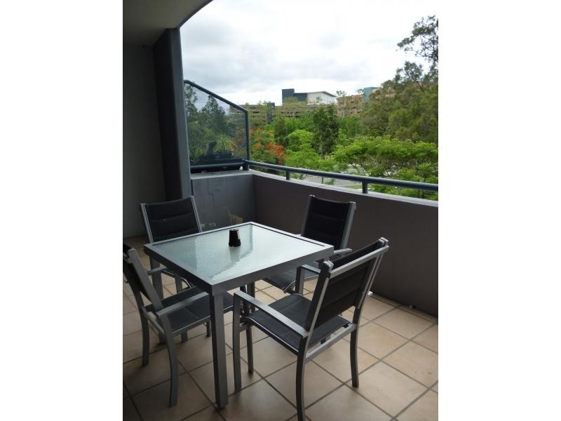 21 Patrick Lane, Toowong QLD 4066