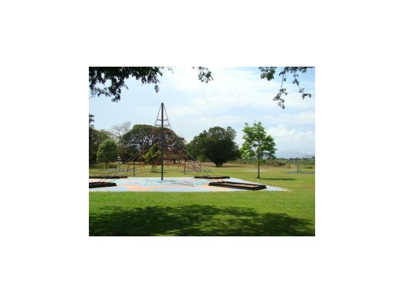 111-119 Bowen Road, Rosslea QLD 4812