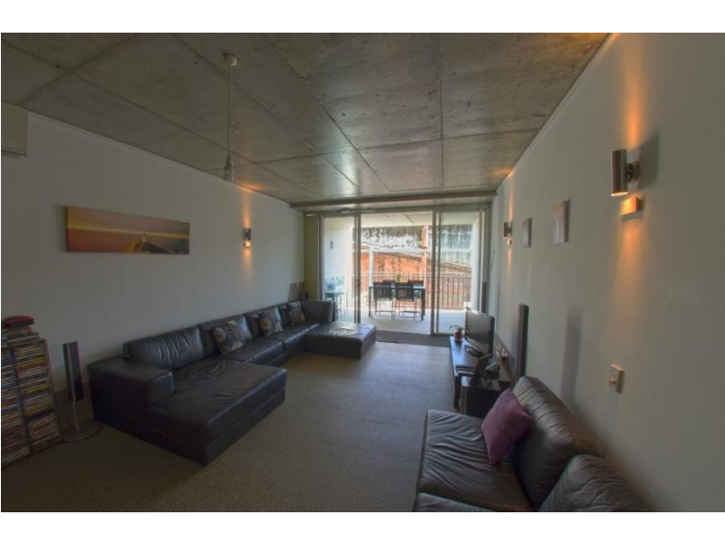 8 Skyring Terrace, Teneriffe QLD 4005