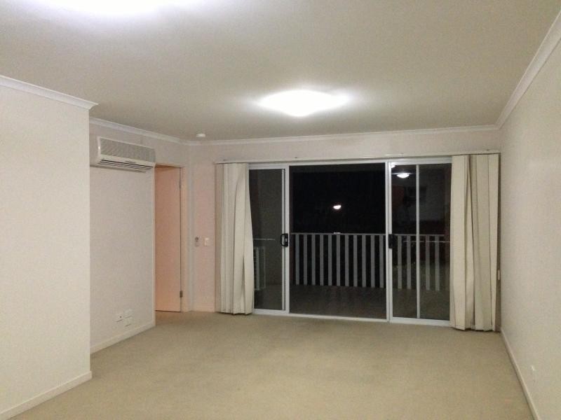 38 Vincent Street, Indooroopilly QLD 4068