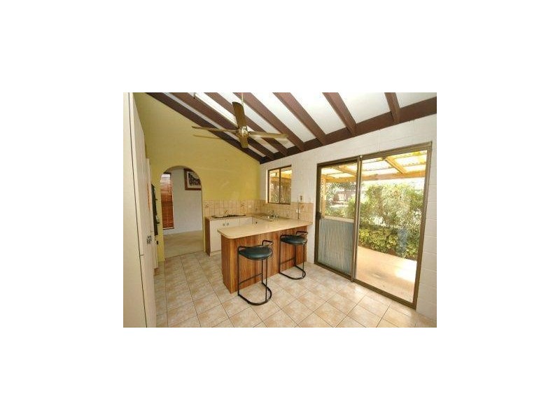 52 Crawford Drive, Dundowran QLD 4655