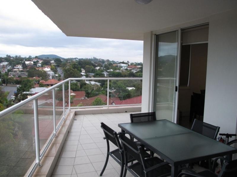 51 Dunmore Terrace, Auchenflower QLD 4066