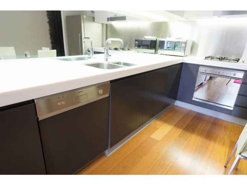 36 Vernon Terrace, Teneriffe QLD 4005