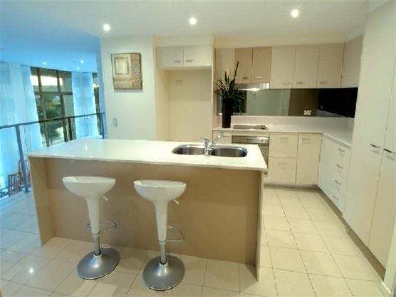 1-7 Duporth Avenue, Maroochydore QLD 4558