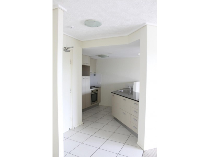 4 Grand Parade, Parrearra QLD 4575