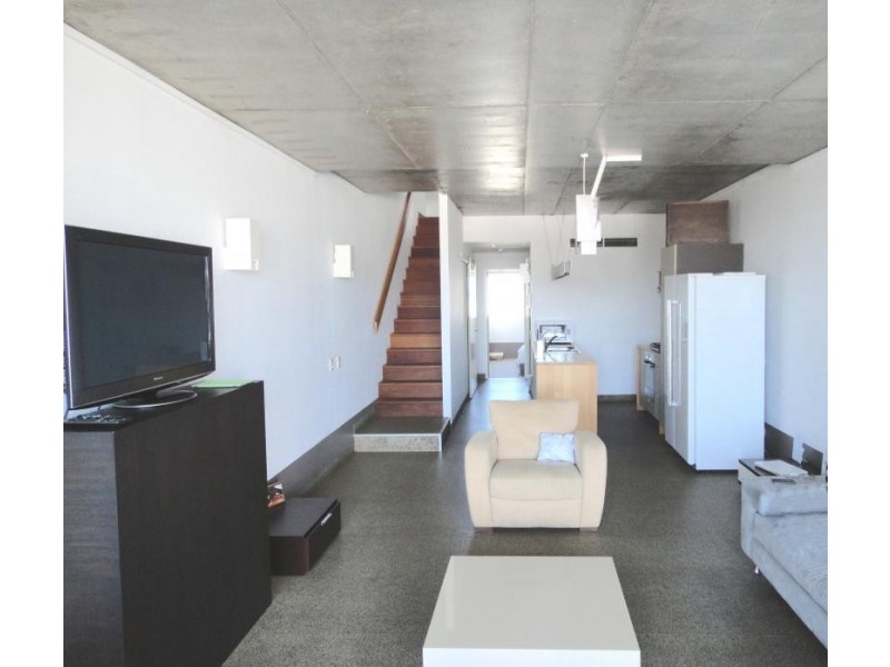 8 Skyring Terrace, Teneriffe QLD 4005