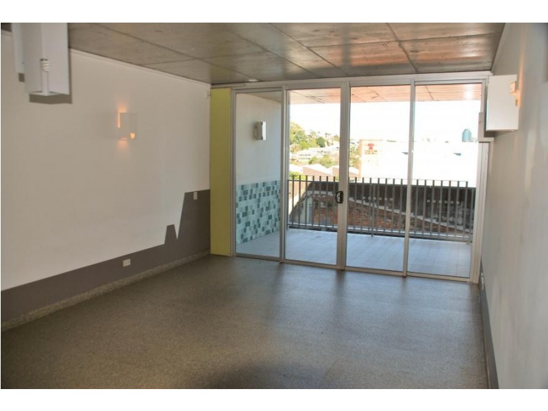 8 Skyring Terrace, Teneriffe QLD 4005