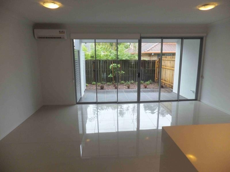 41-53 Macadie Way, Merrimac QLD 4226