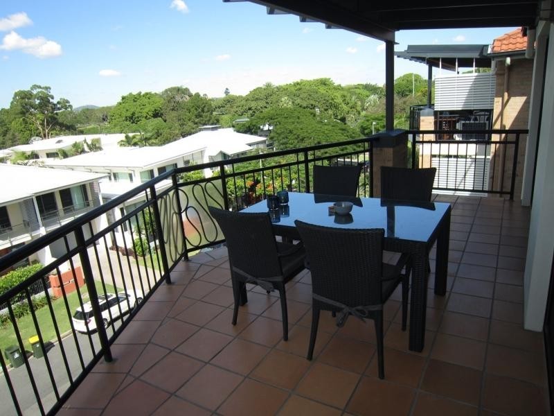 19 Dixon Street, New Farm QLD 4005