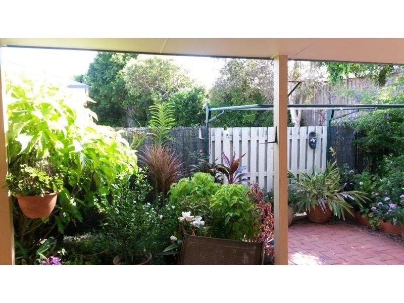 40 Lakeside Crescent, Currimundi QLD 4551