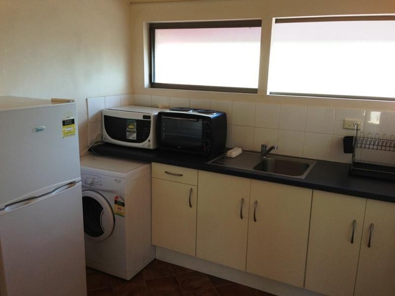 38 Enderley Ave, Surfers Paradise QLD 4217