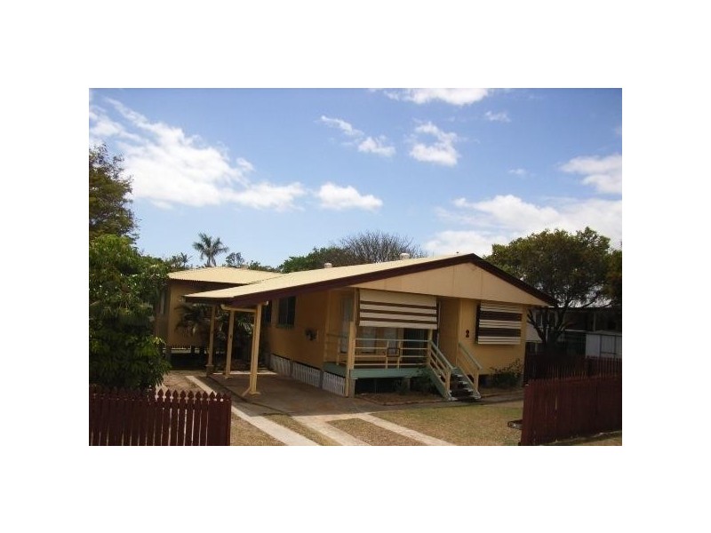 2 Brisbane Street, Barney Point QLD 4680