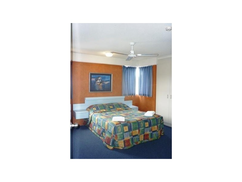 386 The Esplanade, Torquay QLD 4655