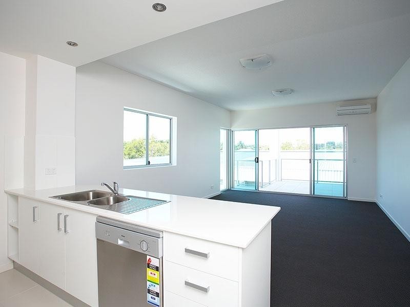 28 Ferry Rd, West End QLD 4101