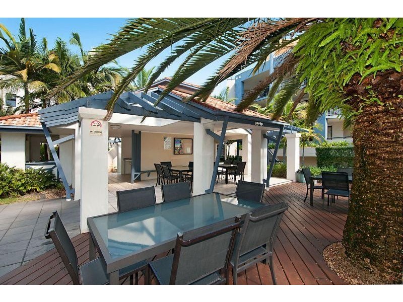 392-398 Marine Parade, Labrador QLD 4215