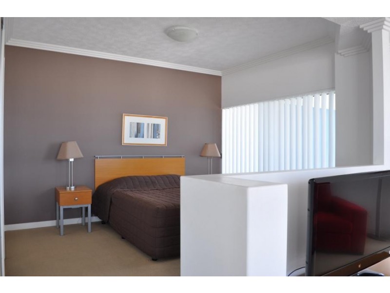 98 University Drive, Varsity Lakes QLD 4227