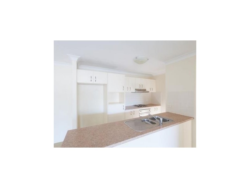 8 Mascar St, Upper Mount Gravatt QLD 4122