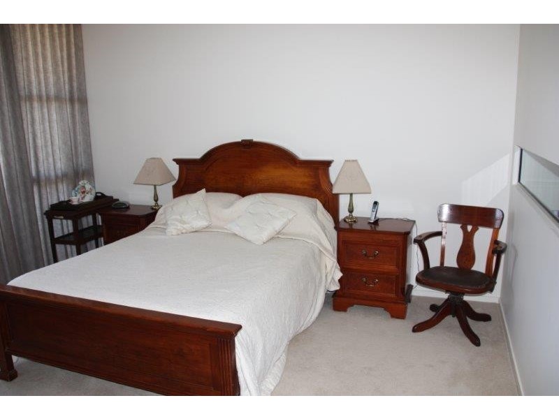 197 King Arthur Terrace, Tennyson QLD 4105