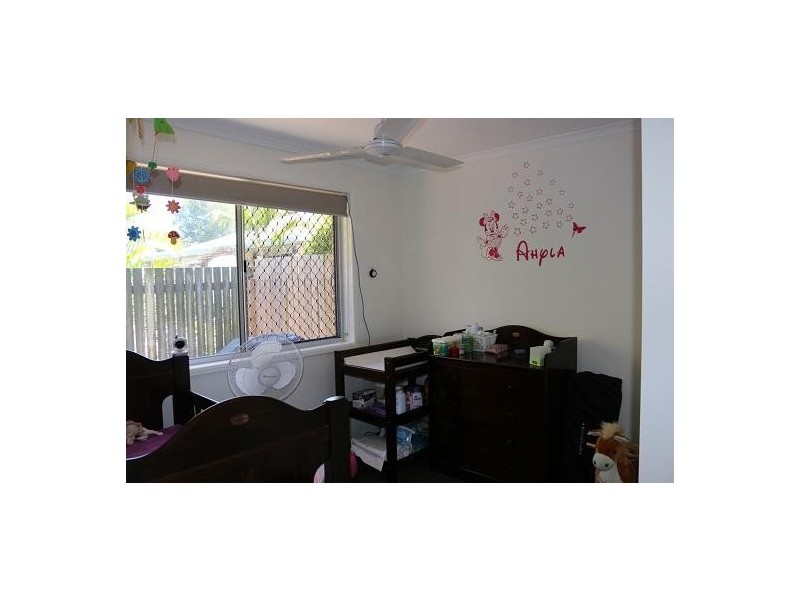 12 Bayrise Drive, Urangan QLD 4655