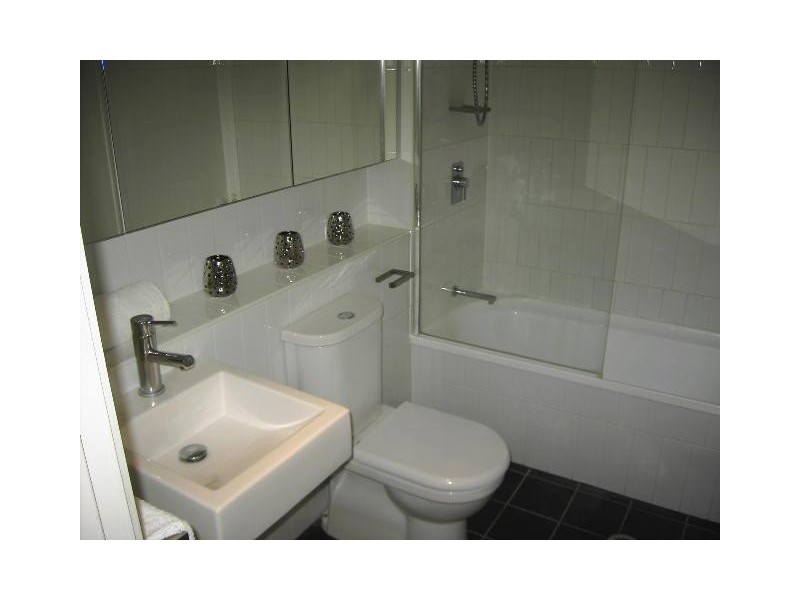 36 Vernon Terrace, Teneriffe QLD 4005