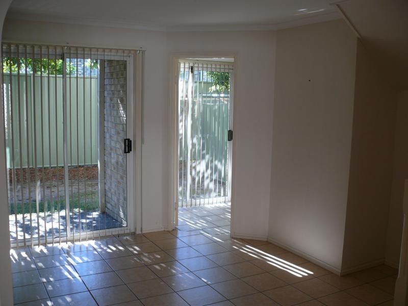 42 Murev Way, Carrara QLD 4211