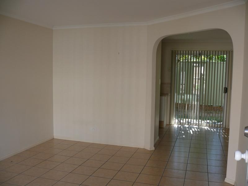 42 Murev Way, Carrara QLD 4211