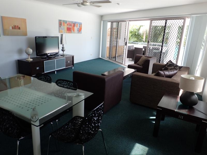 386 Esplanade, Torquay QLD 4655