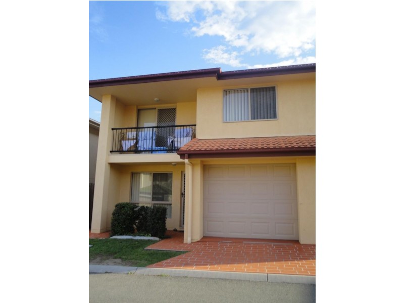 44 Johnston Street, Carina QLD 4152