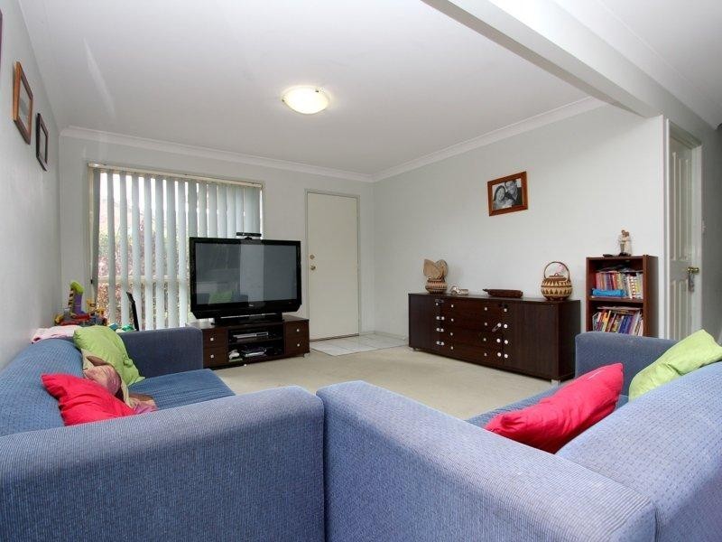 121 Golden Ave, Calamvale QLD 4116