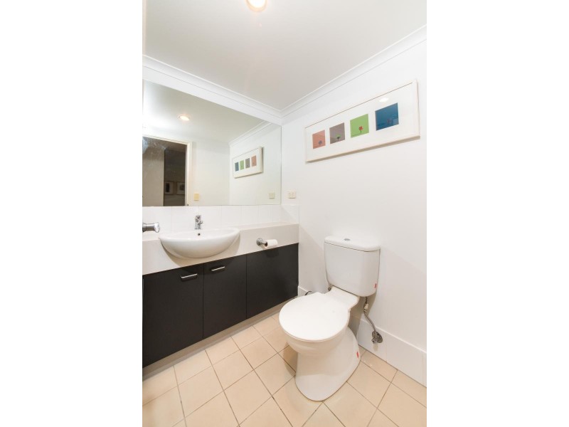 82 Berwick St, Fortitude Valley QLD 4006
